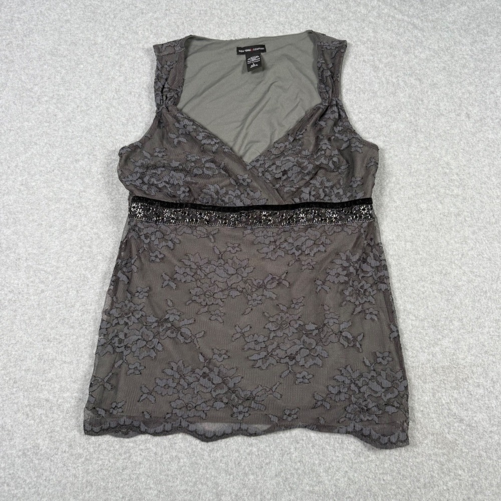 New York & Company Vintage Y2K Fairy Grunge Gray Lace Empire Waist Beaded Top L